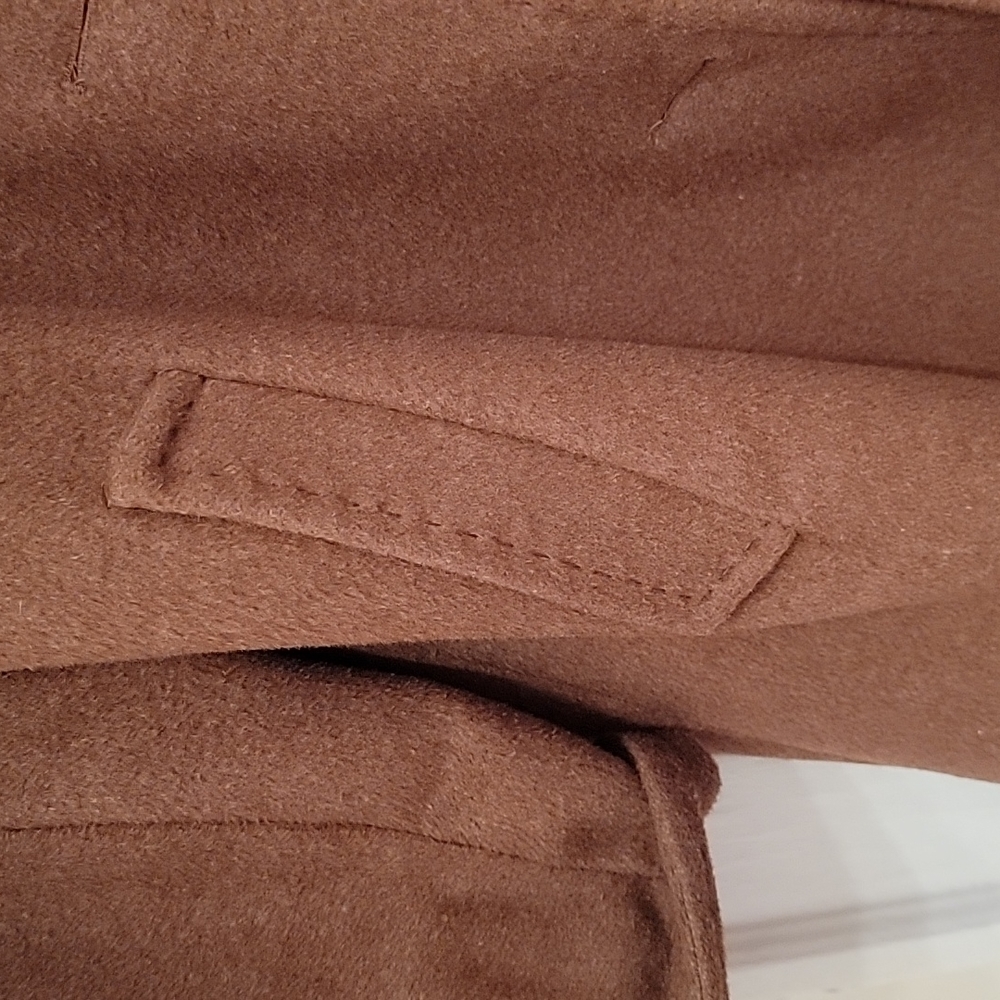 Jacket - Picture 3 of 4
